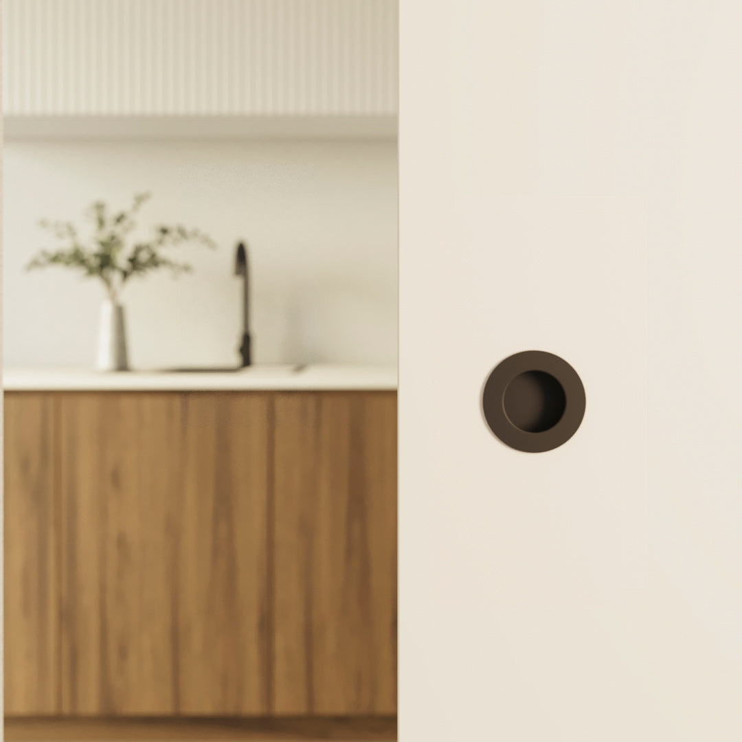 Atley Flush Pull Round