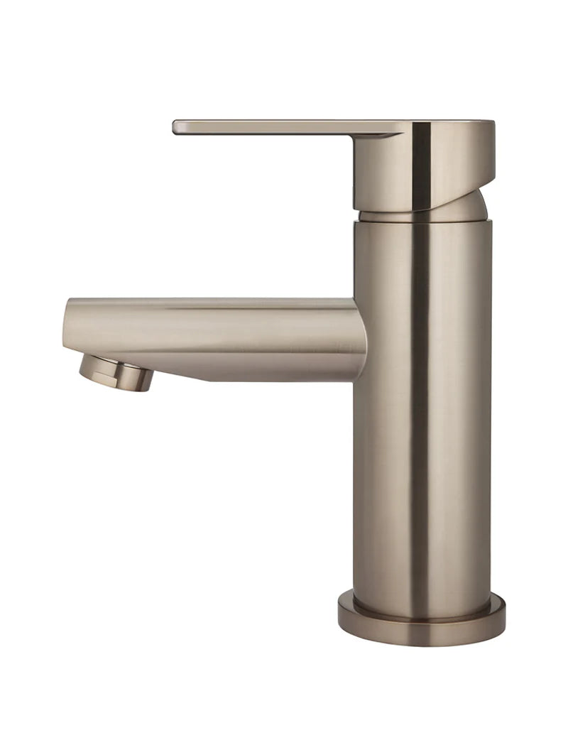 Round Paddle Basin Mixer