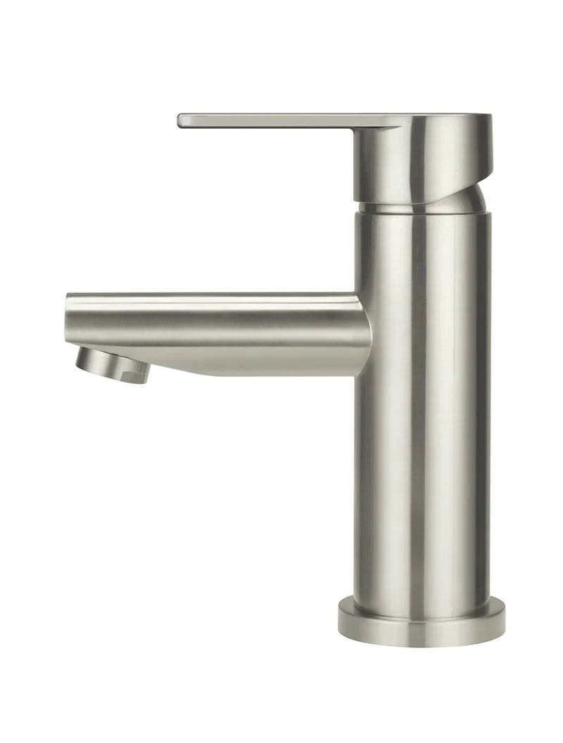 Round Paddle Basin Mixer