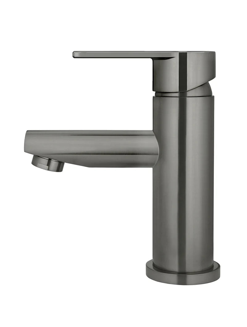 Round Paddle Basin Mixer