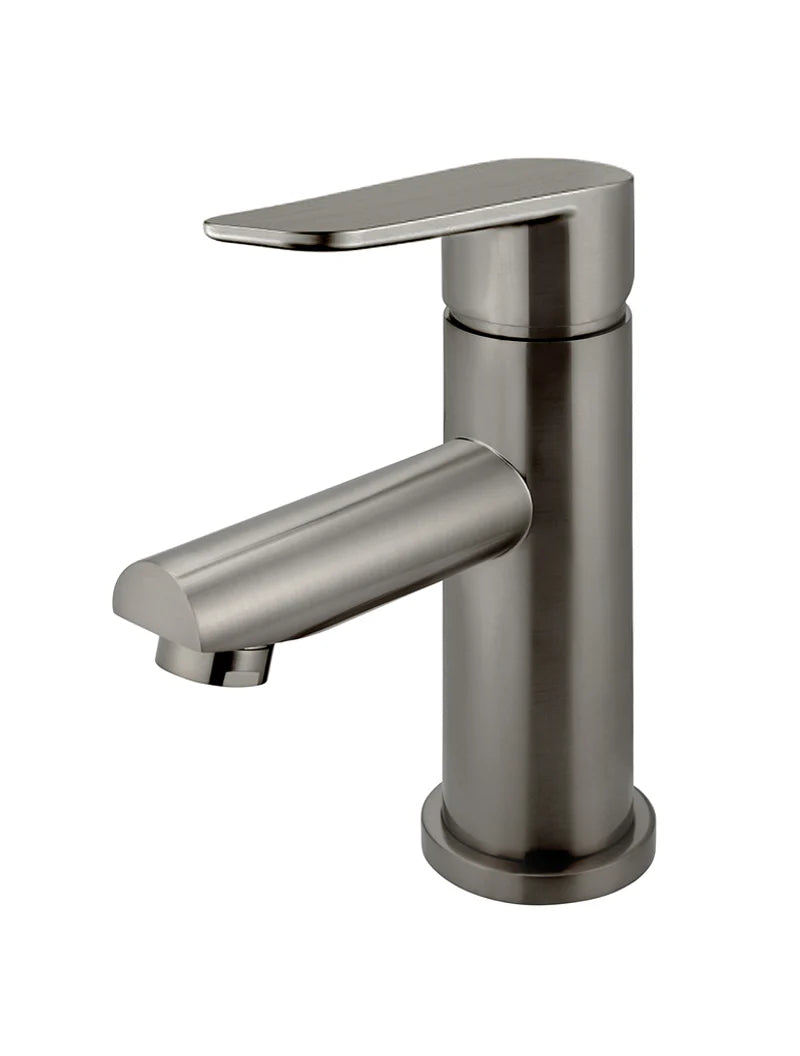 Round Paddle Basin Mixer