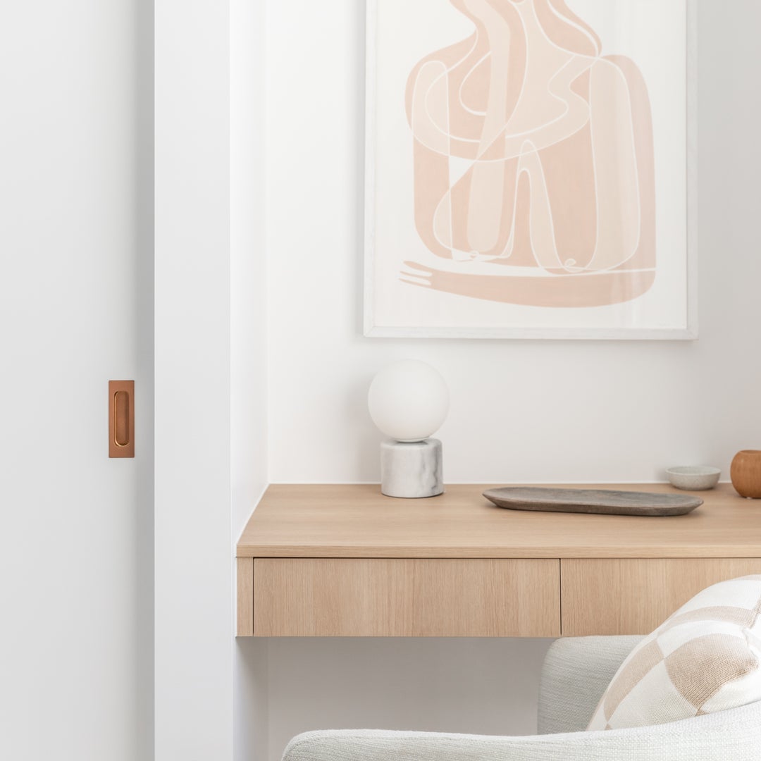 Atley Rectangular Flush Pull