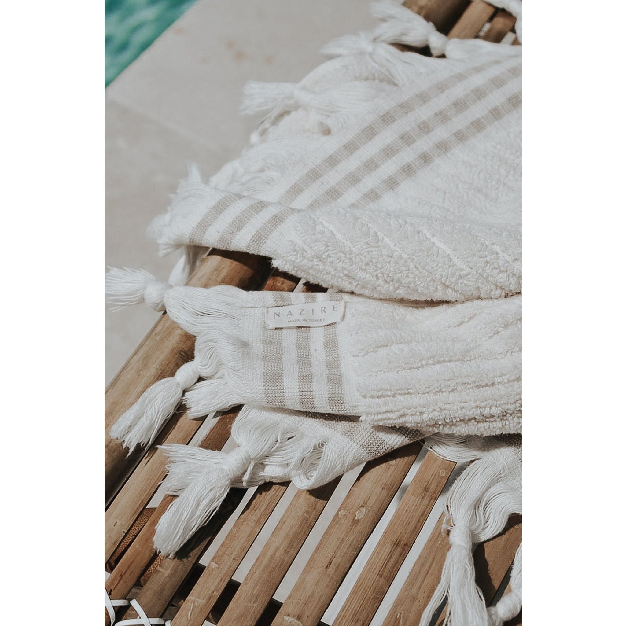 NATURAL BATH TOWEL